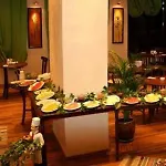 Hotel Triana 3*