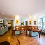 Triana Hotel