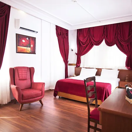 Triana Αττάλεια