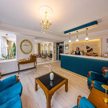 Ξενοδοχείο Triana 3*