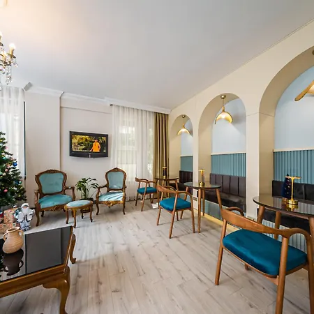 Ξενοδοχείο Triana Αττάλεια