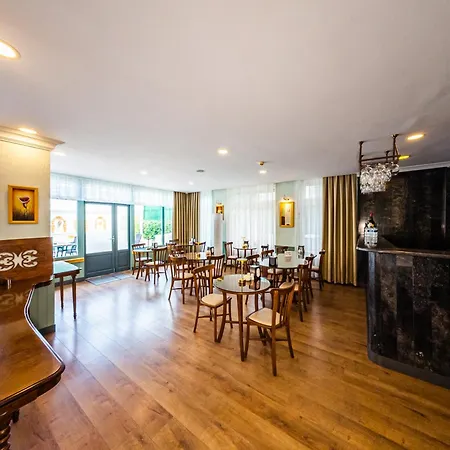 Triana Ξενοδοχείο 3*