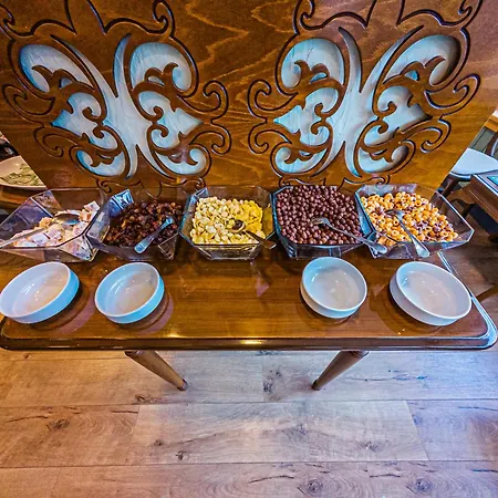 Triana Αττάλεια