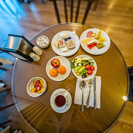 Triana Αττάλεια