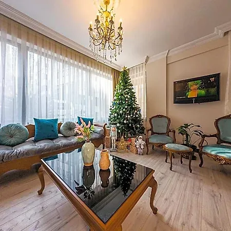 Hotel Triana 3*