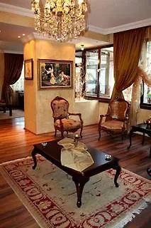 Triana Hotel
