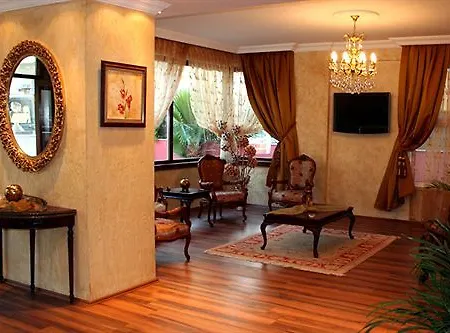 Hotel Triana 3*