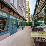 Triana Hotel