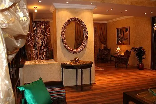 酒店 特里亚纳酒店 3*